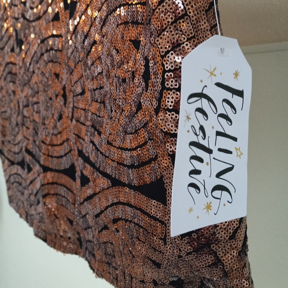 L S.C. SOCIETY COPPER SEQUINED BQCK KEYHOLE BUTTON TOP NEW - Picture 3 of 7